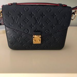 Louis Vuitton crossbody